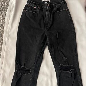Abercrombie & Fitch Black Cropped Pants